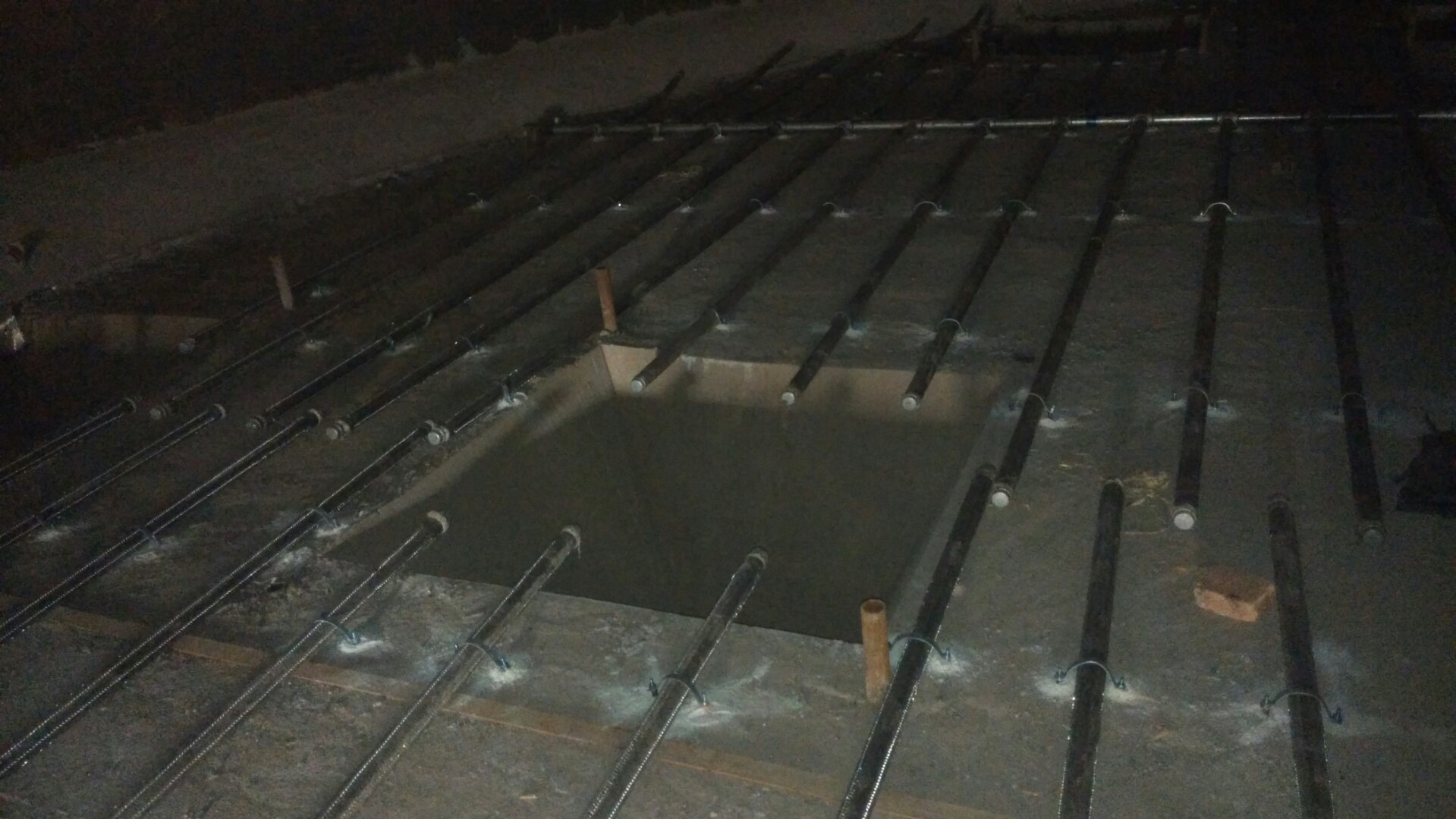 达尔罕茂明安联合流化棒